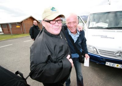 Sir JoJo playing for German tourists on the Delphin Voyager